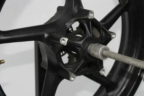 17-20 YAMAHA YZF R6 FRONT WHEEL RIM (SEE DESCP)