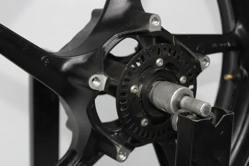 17-20 YAMAHA YZF R6 FRONT WHEEL RIM (SEE DESCP)