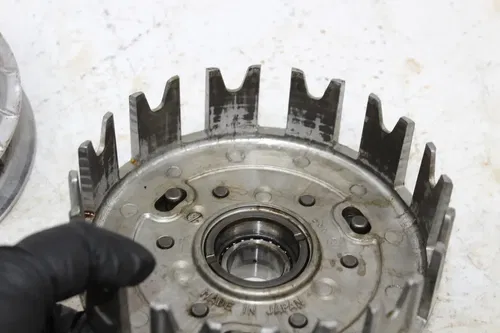 80-83 KAWASAKI KZ550A COMPLETE CLUTCH BASKET HUB