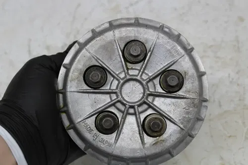 80-83 KAWASAKI KZ550A COMPLETE CLUTCH BASKET HUB