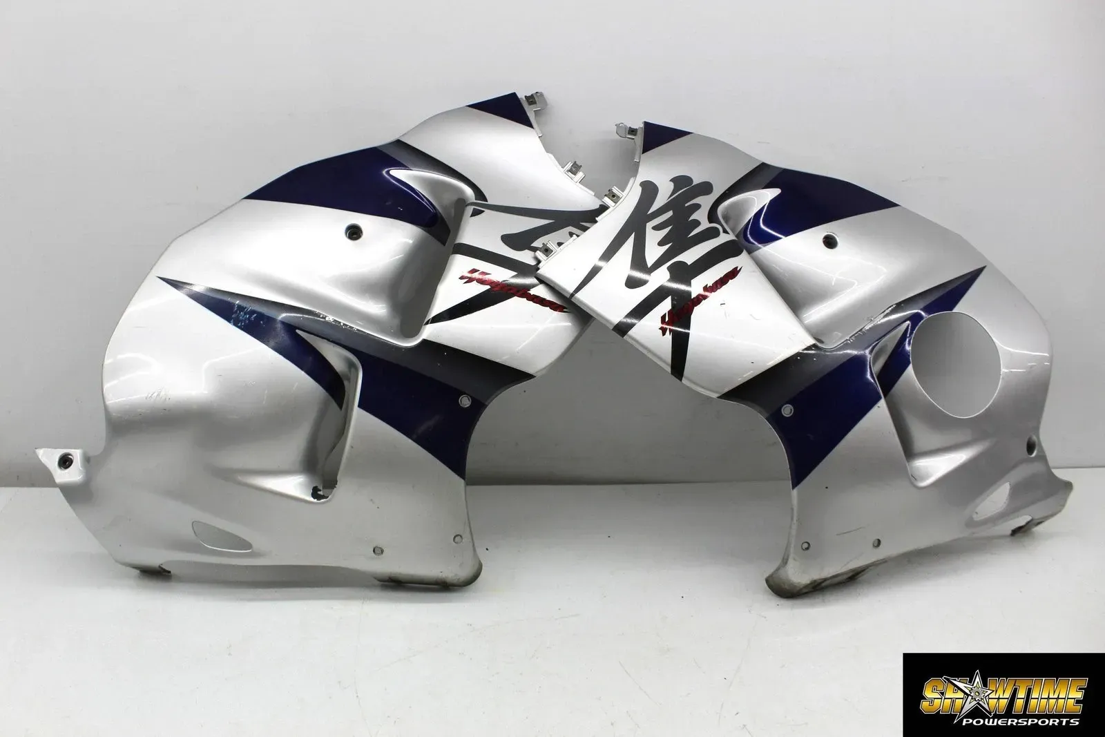01-07 SUZUKI HAYABUSA RIGHT LEFT SIDE MID LOWER FAIRING COWLS PAIR (SEE DESCP)