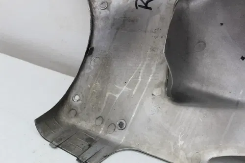 01-07 SUZUKI HAYABUSA RIGHT LEFT SIDE MID LOWER FAIRING COWLS PAIR (SEE DESCP)