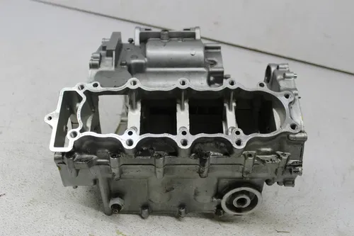 1999 KAWASAKI NINJA ZX6R ZX600G ENGINE MOTOR CRANKCASE CRANK CASES BLOCK