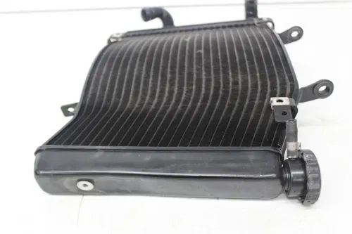 13-16 TRIUMPH STREET TRIPLE ENGINE RADIATOR MOTOR COOLER COOLING RADIATER FAN