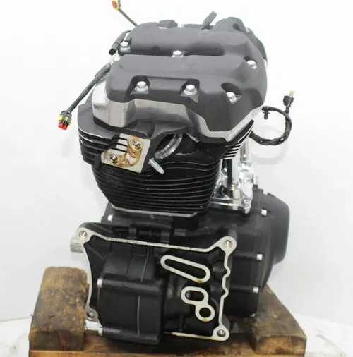 18-20 HARLEY-DAVIDSON STREET BOB FXBB 107CI ENGINE MOTOR HEAD MILWAUKEE M8