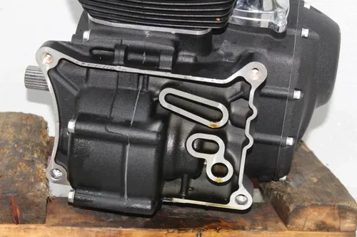 18-20 HARLEY-DAVIDSON STREET BOB FXBB 107CI ENGINE MOTOR HEAD MILWAUKEE M8