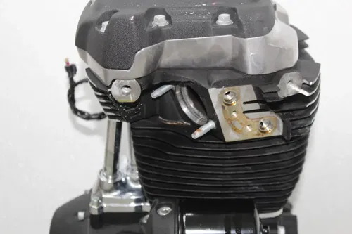 18-20 HARLEY-DAVIDSON STREET BOB FXBB 107CI ENGINE MOTOR HEAD MILWAUKEE M8
