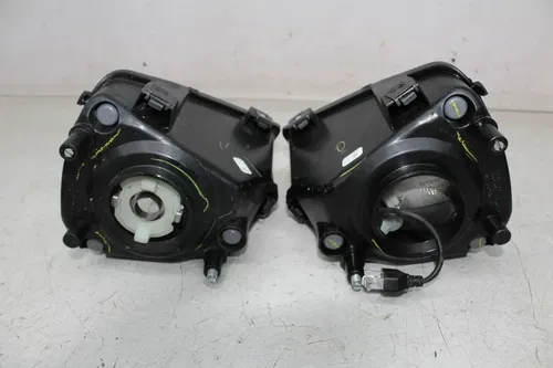 22 CAN-AM RYKER RALLY 900 FRONT LEFT RIGHT HEADLIGHT HEAD LIGHT LAMP