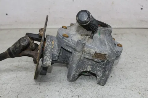 04 BOMBARDIER OUTLANDER 400 REAR BACK DIFFERENTIAL GEARBOX ASSMEBLY SHAFT (READ)