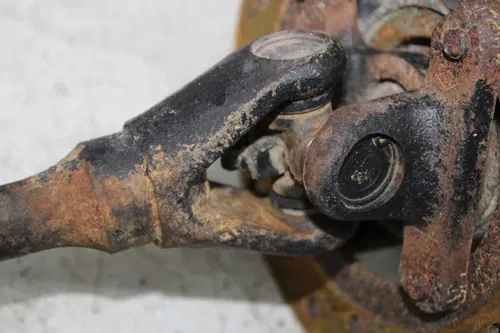 04 BOMBARDIER OUTLANDER 400 REAR BACK DIFFERENTIAL GEARBOX ASSMEBLY SHAFT (READ)