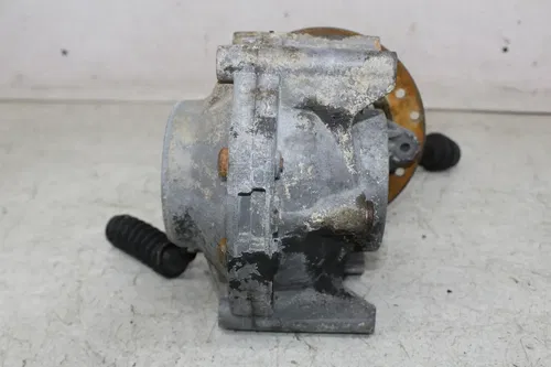 04 BOMBARDIER OUTLANDER 400 REAR BACK DIFFERENTIAL GEARBOX ASSMEBLY SHAFT (READ)