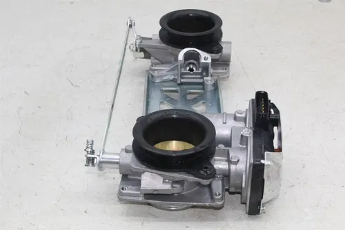 21-24 DUCATI SUPERSPORT 950 THROTTLE BODY BODIES STVA SENSOR