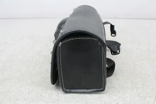 05-09 SUZUKI BOULEVARD M50B FRONT STORAGE LUGGAGE COMPARTMENT BAG POUCH