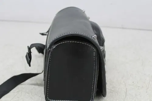 05-09 SUZUKI BOULEVARD M50B FRONT STORAGE LUGGAGE COMPARTMENT BAG POUCH