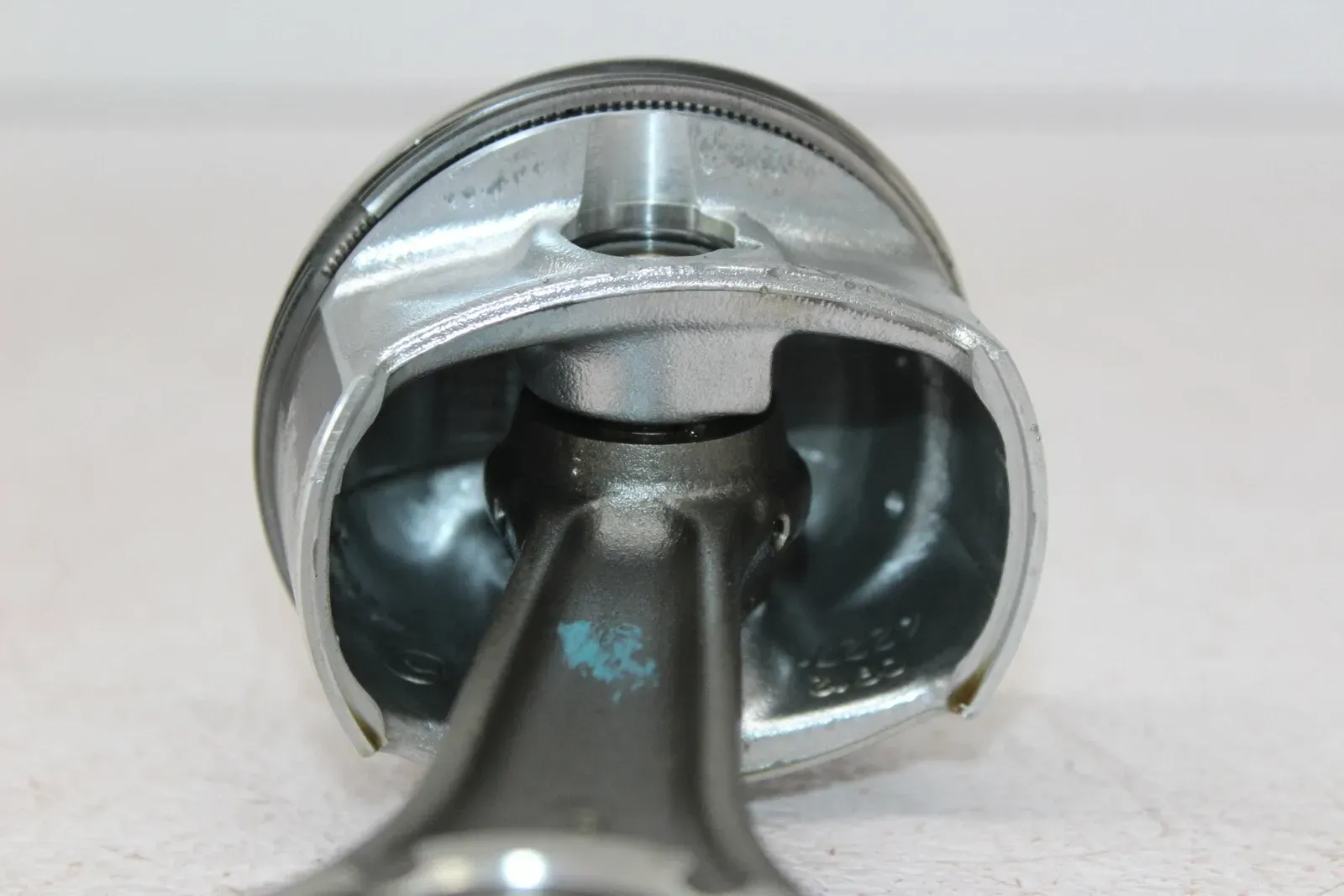 2001 DUCATI MONSTER 600 ENGINE MOTOR BLOCK PISTON W/ROD