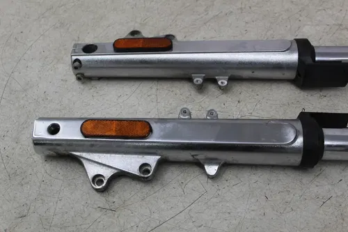 09 VICTORY VISION TOUR FRONT FORKS SHOCK SUSPENSION SET PAIR (BENT)