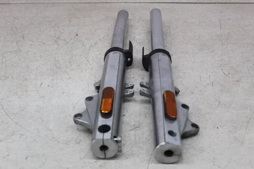 09 VICTORY VISION TOUR FRONT FORKS SHOCK SUSPENSION SET PAIR (BENT)