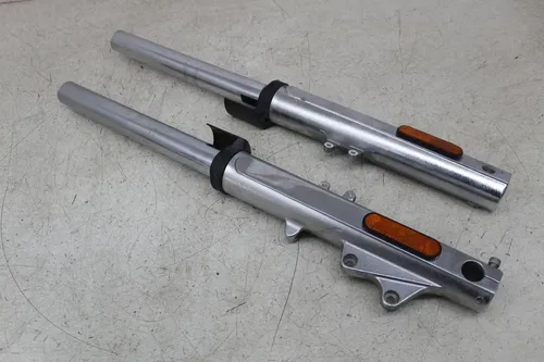 09 VICTORY VISION TOUR FRONT FORKS SHOCK SUSPENSION SET PAIR (BENT)