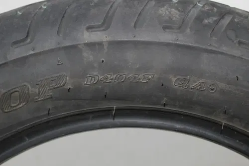 DUNLOP D404F 130/90-16 M/C 67H FRONT TIRE (TREAD:4/32NDS)