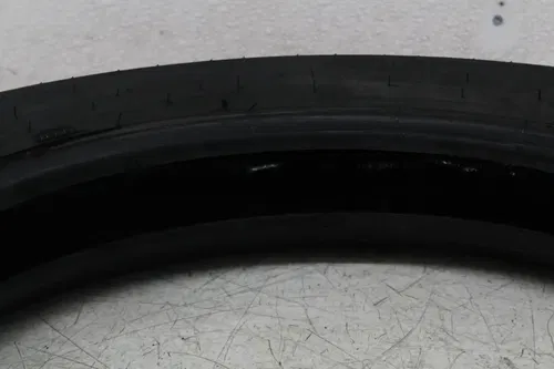 DUNLOP D404F 130/90-16 M/C 67H FRONT TIRE (TREAD:4/32NDS)