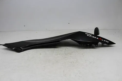 15-16 CAN-AM SPYDER RS RIGHT REAR BACK TAIL FAIRING COWL SHROUD