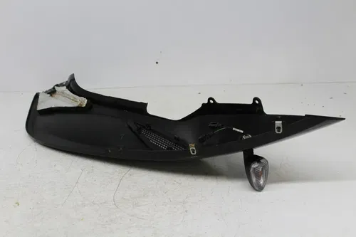 15-16 CAN-AM SPYDER RS RIGHT REAR BACK TAIL FAIRING COWL SHROUD