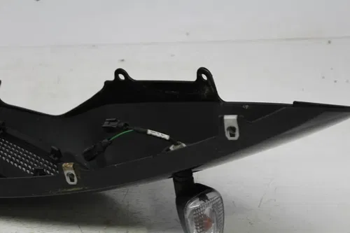 15-16 CAN-AM SPYDER RS RIGHT REAR BACK TAIL FAIRING COWL SHROUD