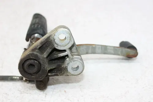 1991 YAMAHA FZR600R LEFT REARSET REAR SET FOOT PEG W SHIFTER