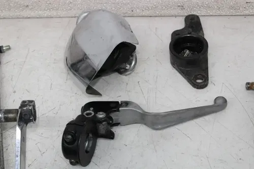 00-06 HARLEY-DAVIDSON ELECTRA GLIDE FLHTCUI PARTS HARDWARE AXLE SHIFTER