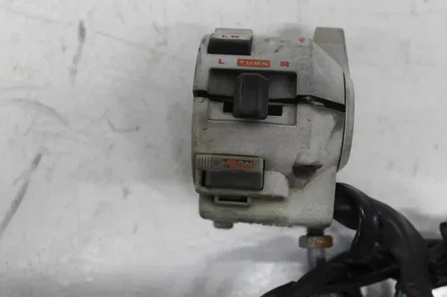 88 HONDA CBR1000F HURRICANE LEFT CLIP ON HANDLE HORN SIGNALS SWITCH SWITCHES