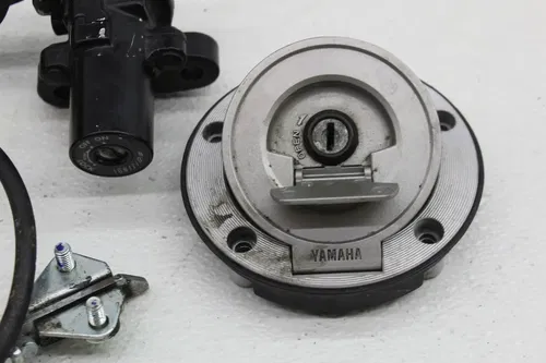 11-13 YAMAHA FZ8 IGNITION LOCK KEY SET W/ GAS CAP AND SEAT LOCK