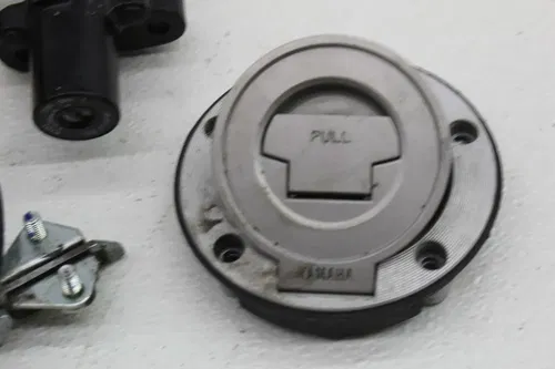 11-13 YAMAHA FZ8 IGNITION LOCK KEY SET W/ GAS CAP AND SEAT LOCK