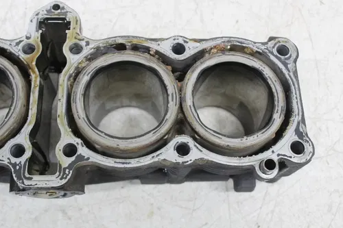 92-93 SUZUKI GSXR600W ENGINE MOTOR CYLINDER JUG PISTONS