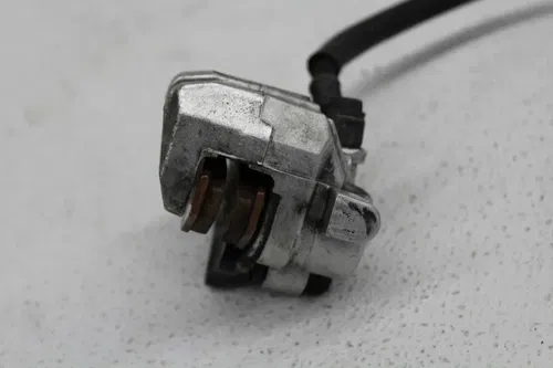 08-12 KAWASAKI NINJA 250R RIGHT FRONT BRAKE CALIPER FRONT MASTER CYLINDER