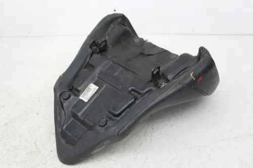 08 VICTORY VEGAS FRONT DRIVERS SEAT (SEE DESCP)