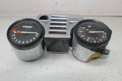 83 HONDA NIGHTHAWK 550 CB550SC SPEEDO TACH GAUGES DISPLAY CLUSTER SPEEDOMETER