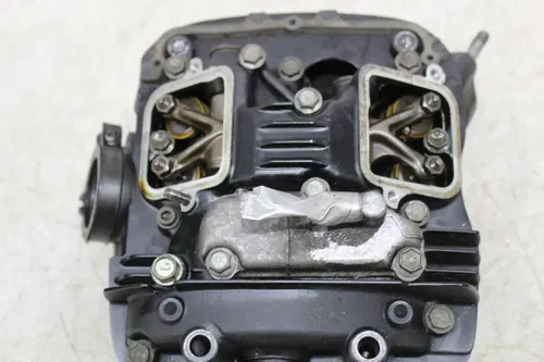 00 SUZUKI MARAUDER 800 VZ800 ENGINE FRONT REAR CYLINDER HEAD VALVES COVER
