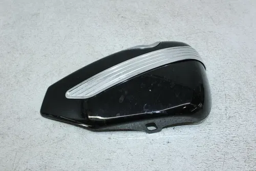 2007 HARLEY-DAVIDSON SPORTSTER 1200 CUSTOM XL1200C RIGHT SIDE COVER PANEL COWL