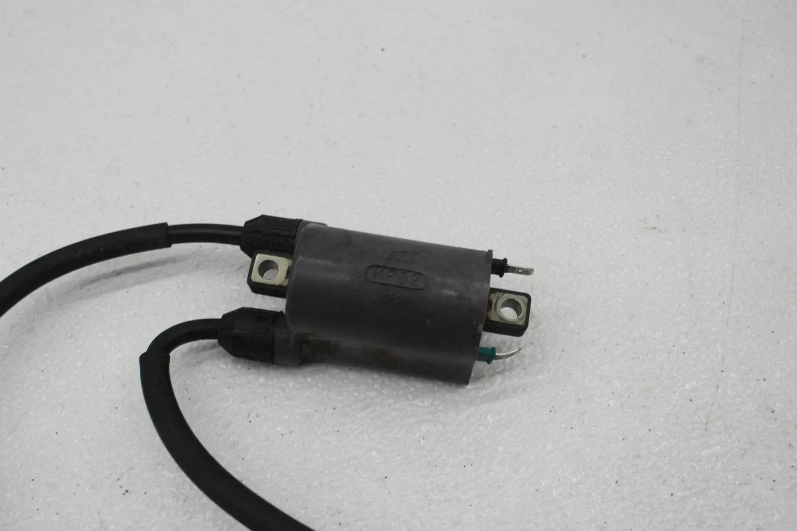 96-03 KAWASAKI NINJA ZX7R IGNITION COILS COIL SPARK PLUG CAPS