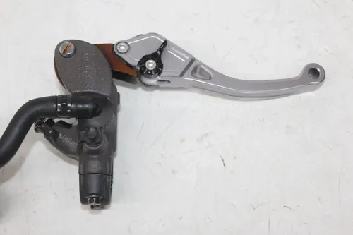 20-24 Yamaha Yzf R1 Front Brake Master Cylinder W/ vortex Lever reservoir