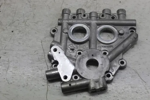 2007 HARLEY-DAVIDSON SOFTAIL OEM CAMSHAFT SUPPORT PLATE