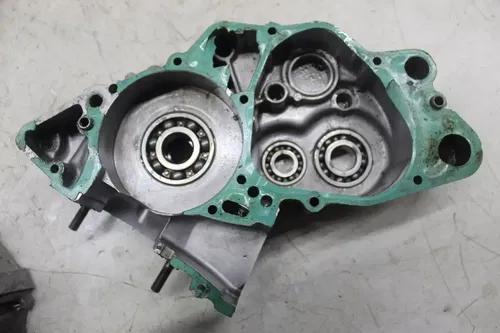 89 SUZUKI RM125 LEFT RIGHT ENGINE MOTOR CRANKCASE CRANK CASES BLOCK
