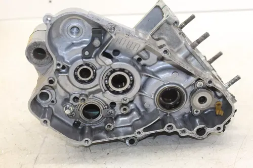 89 SUZUKI RM125 LEFT RIGHT ENGINE MOTOR CRANKCASE CRANK CASES BLOCK