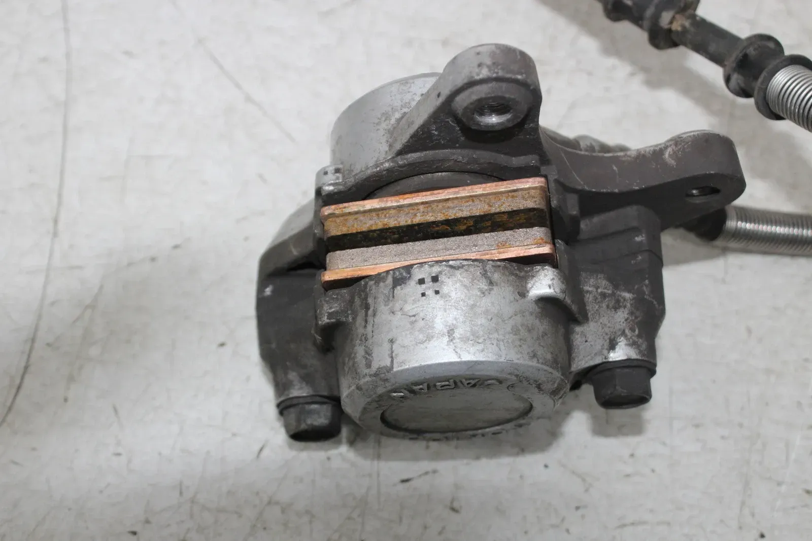 00 SUZUKI INTRUDER 1500 VL1500 FRONT BRAKE MASTER CYLINDER LEVER W/ CALIPER