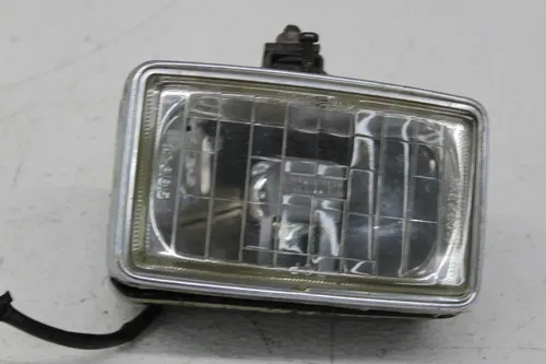 82-83 YAMAHA MAXIM 750 XJ750 FRONT HEAD LIGHT HEADLIGHT LAMP