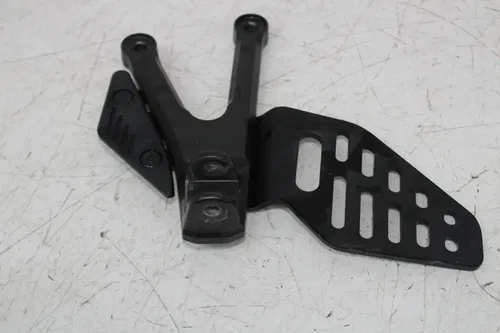 17-20 YAMAHA YZF R6 LEFT REARSET REAR SET FOOT PEG BRACKET MOUNT W SHIFTER
