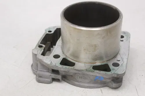 16 Can-am Commander 800r Xt Engine Motor Rear Cylinder Jug Piston Block (read)