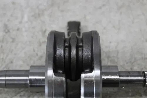 04 VESPA ET4 M198F ENGINE MOTOR CRANKSHAFT CRANK SHAFT W/ ROD