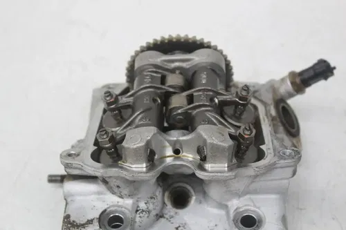 16 Can-am Commander 800r Xt Engine Motor front Cylinder Head Valves cam (read)