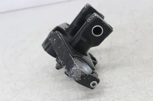 01-05 YAMAHA FZ1 FORKS UPPER TRIPLE TREE CLAMP